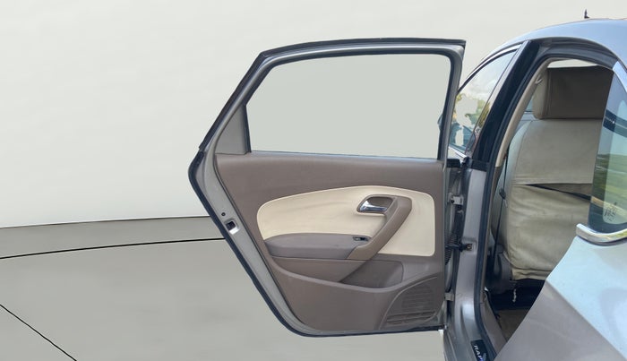 2012 Skoda Rapid ELEGANCE 1.6 MPI AT, Petrol, Automatic, 38,001 km, LHS Rear Door