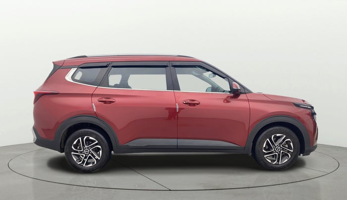 2023 KIA CARENS PRESTIGE PLUS 1.5 PETROL IMT 7 STR, Petrol, Manual, 6,537 km, Right Side View