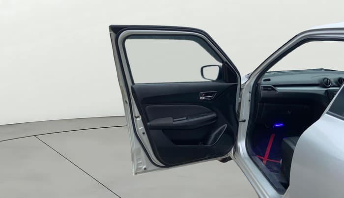 2018 Maruti Swift VXI, Petrol, Manual, 73,964 km, LHS Front Door