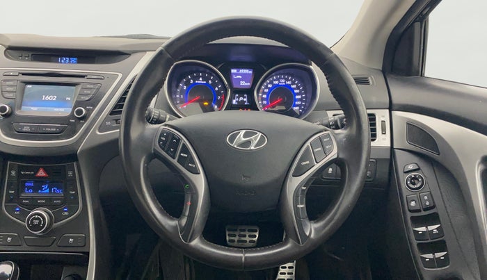 2016 Hyundai New Elantra 1.8 SX AT VTVT, Petrol, Automatic, 69,272 km, Steering Wheel Close Up