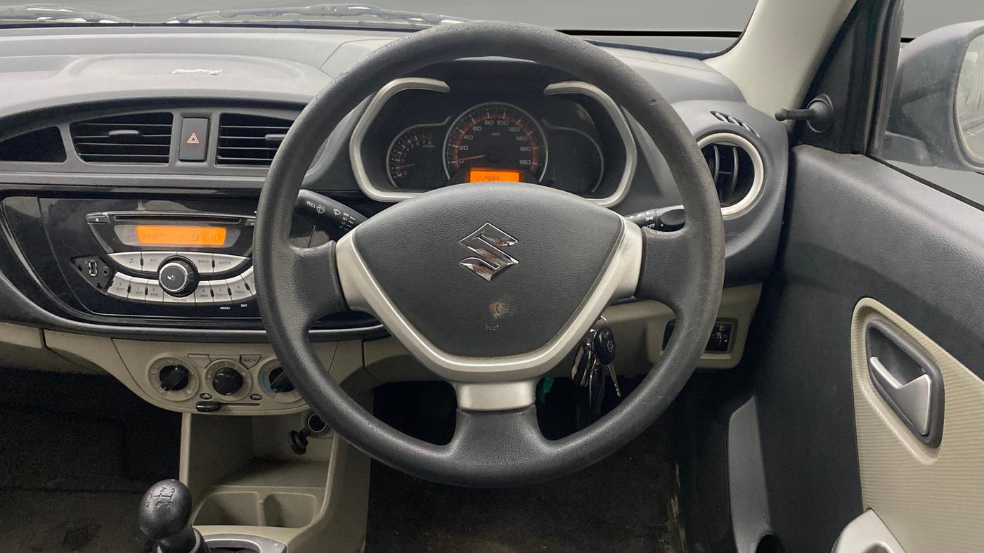 2017 Maruti Alto K10 VXI, Petrol, Manual, 22,958 km, Steering Wheel Close Up