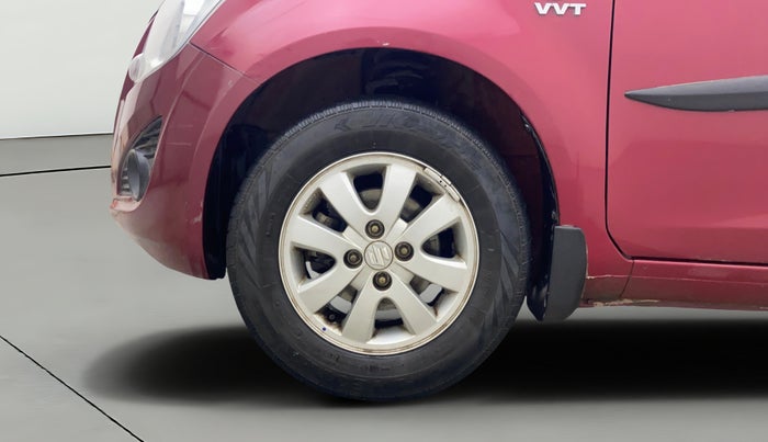 2013 Maruti Ritz ZXI, Petrol, Manual, 29,725 km, Left Front Wheel