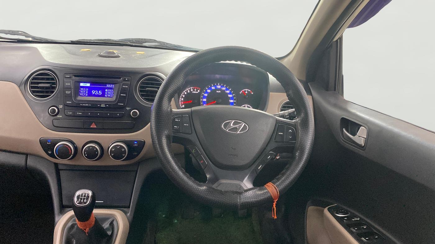 2016 Hyundai Xcent SX 1.2, Petrol, Manual, 41,870 km, Steering Wheel Close Up