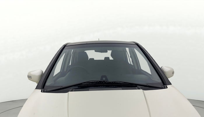 2019 Tata Hexa XT 4X4 7 STR, Diesel, Manual, 30,376 km, Front Windshield