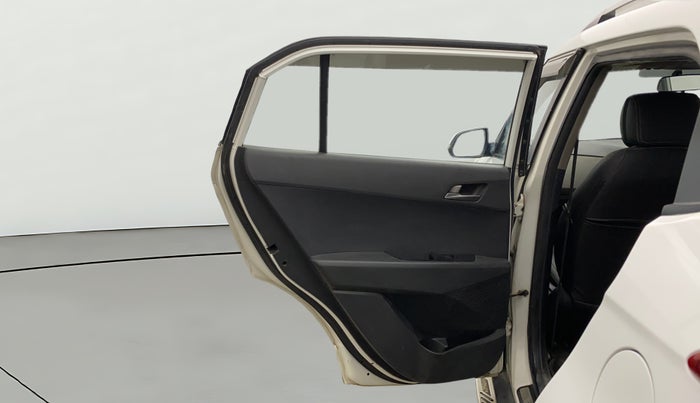 2016 Hyundai Creta SX PLUS 1.6 PETROL, Petrol, Manual, 84,413 km, LHS Rear Door