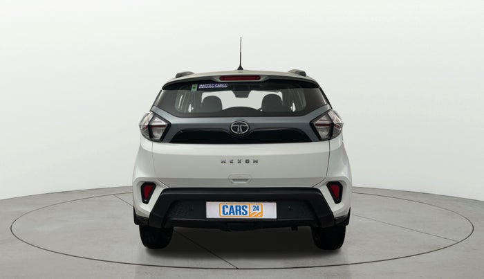 2021 Tata NEXON XMA SUNROOF DIESEL, Diesel, Automatic, 45,498 km, Back/Rear