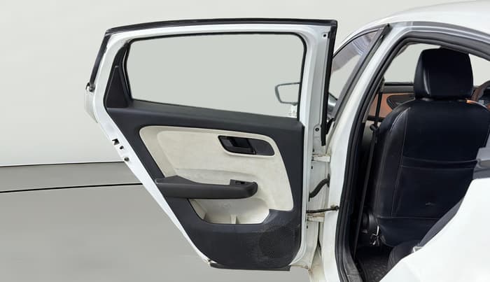 2024 Tata ALTROZ XM PLUS CNG, CNG, Manual, 61,558 km, LHS Rear Door