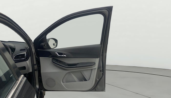 2021 Tata Tiago XZ PLUS PETROL, Petrol, Manual, 42,655 km, RHS Front Door