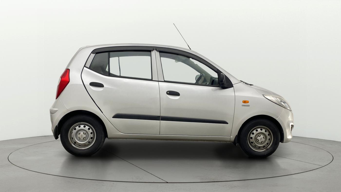 2015 Hyundai i10 MAGNA 1.1, Petrol, Manual, 33,415 km, Right Side View