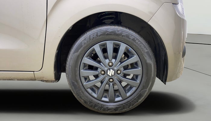 2022 Maruti New Wagon-R ZXI PLUS 1.2 AMT, Petrol, Automatic, 72,600 km, Right Front Wheel