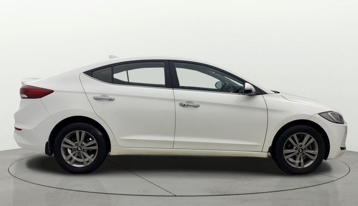 2019 Hyundai New Elantra 2.0 SX MT PETROL, Petrol, Manual, 68,402 km, Right Side View
