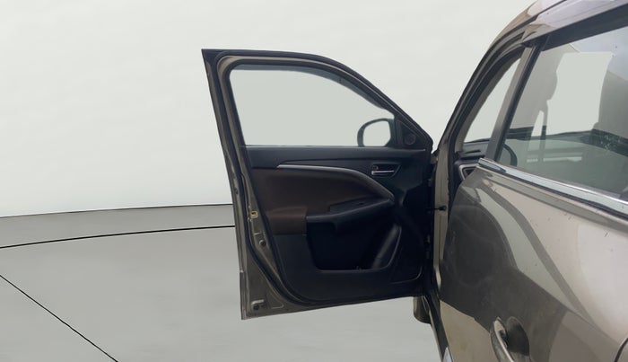 2023 Maruti BREZZA ZXI + SMART HYBRID, Petrol, Manual, 67,584 km, LHS Front Door