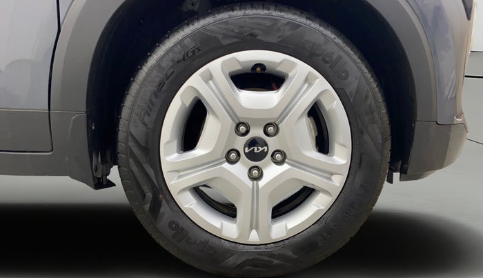 2022 KIA SONET HTK PLUS 1.2, Petrol, Manual, 19,306 km, Right Front Wheel