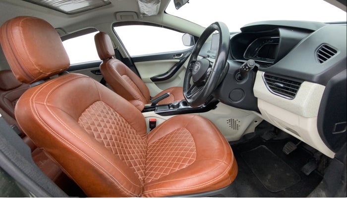 2021 Tata NEXON XZ PLUS PETROL SUNROOF, Petrol, Manual, 56,060 km, Right Side Front Door Cabin