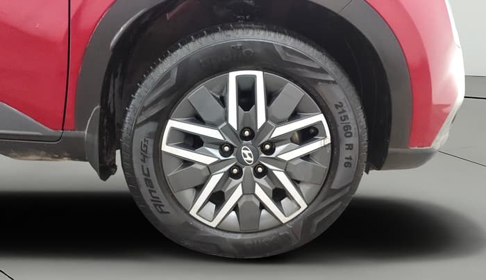 2022 Hyundai VENUE SX 1.5 CRDI, Diesel, Manual, 92,623 km, Right Front Wheel