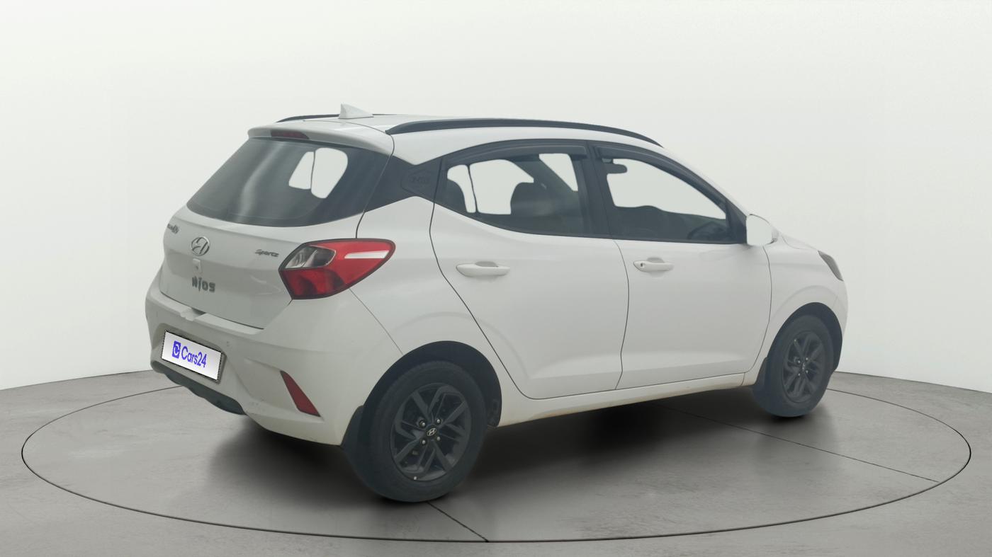 2020 Hyundai GRAND I10 NIOS SPORTZ 1.2 KAPPA VTVT, Petrol, Manual, 60,412 km, Right Back Diagonal
