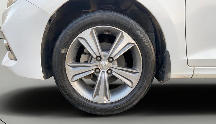 2018 Hyundai Verna 1.6 VTVT SX O, Petrol, Manual, 75,339 km, Left Front Wheel