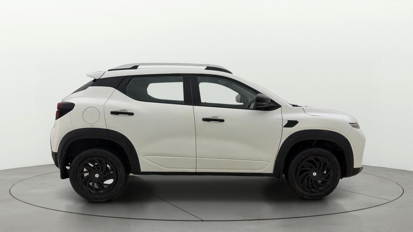 2022 Renault Kiger RXT MT, Petrol, Manual, 39,001 km, Right Side View