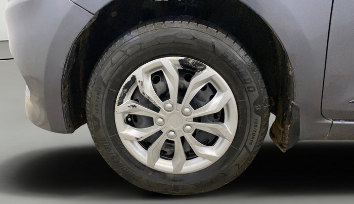 2016 Hyundai Elite i20 SPORTZ 1.2, Petrol, Manual, 63,634 km, Left Front Wheel