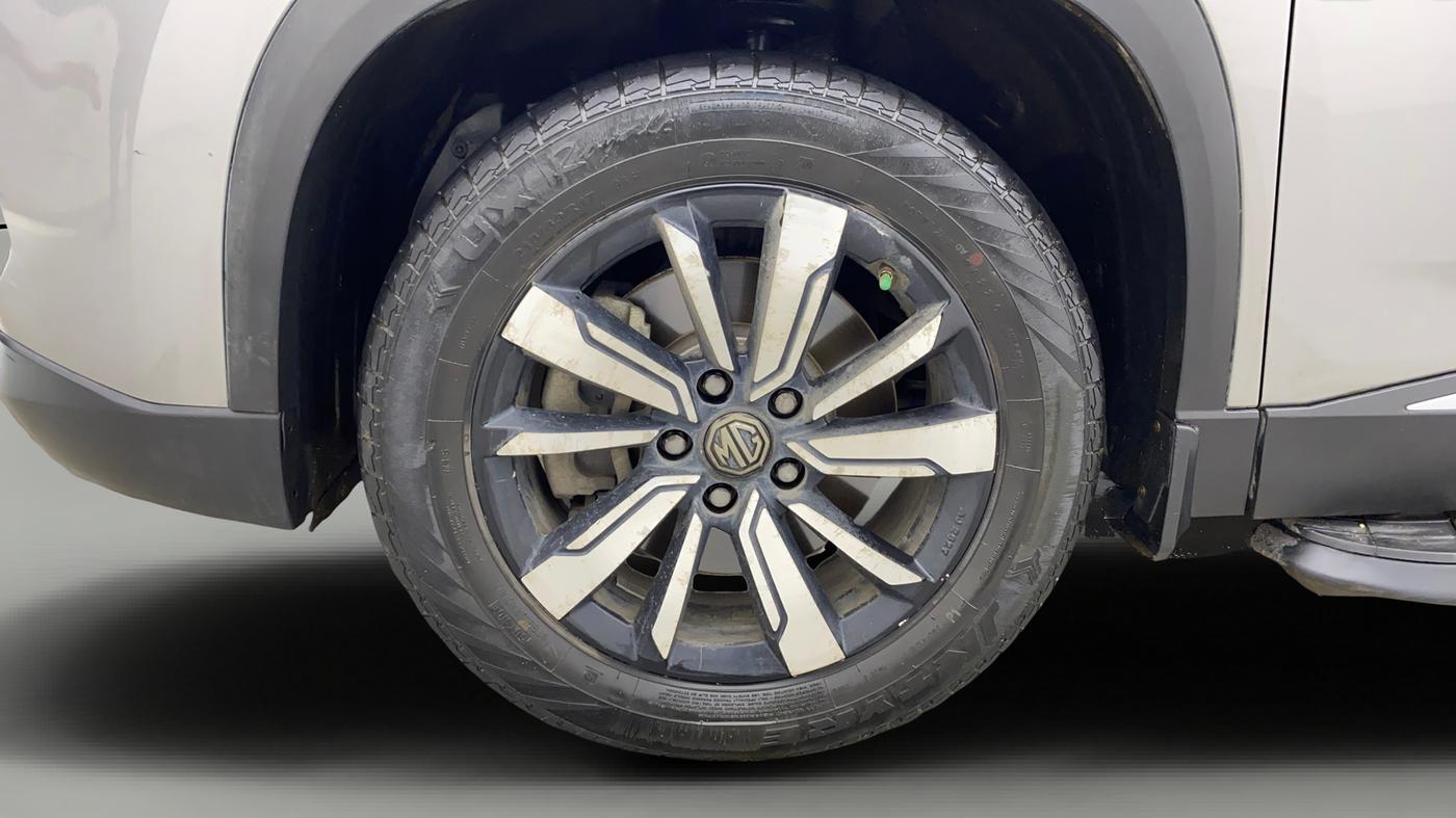 2020 MG HECTOR SHARP 1.5 DCT PETROL, Petrol, Automatic, 96,949 km, Left Front Wheel