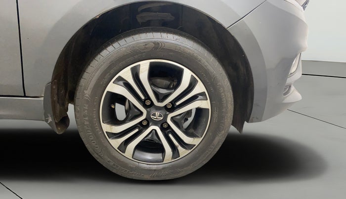 2023 Tata Tiago XZ PLUS CNG, CNG, Manual, 35,010 km, Right Front Wheel