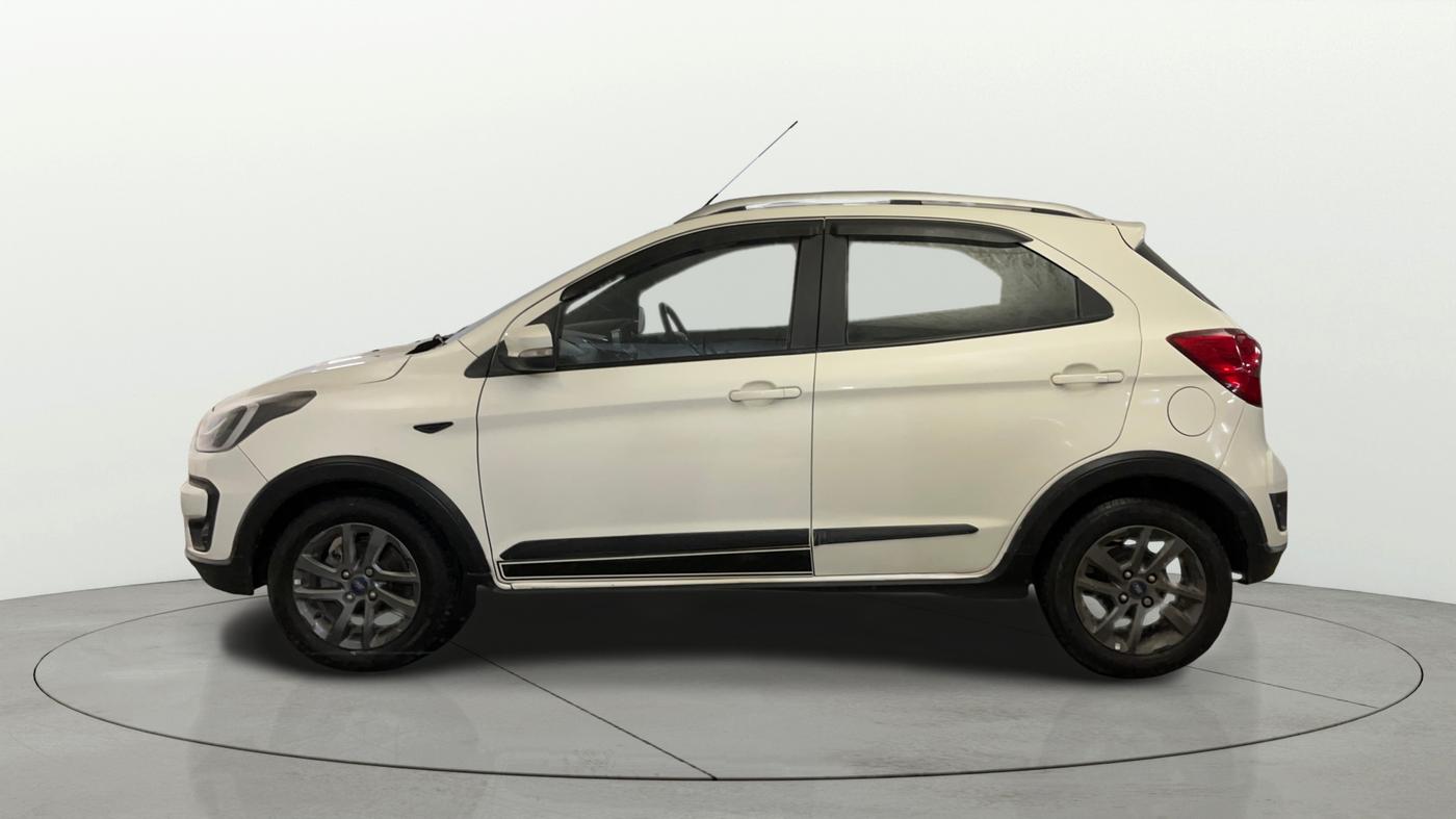 2021 Ford FREESTYLE TITANIUM 1.2 PETROL, Petrol, Manual, 74,236 km, Left Side