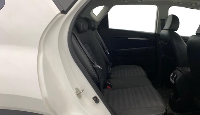 2023 KIA SONET HTK PLUS 1.0 IMT, Petrol, Manual, 9,341 km, Right Side Rear Door Cabin