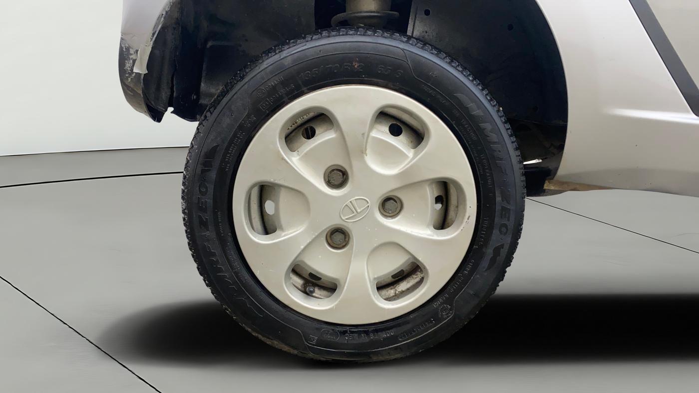 2014 Tata Nano TWIST XT, Petrol, Manual, 58,429 km, Right Rear Wheel
