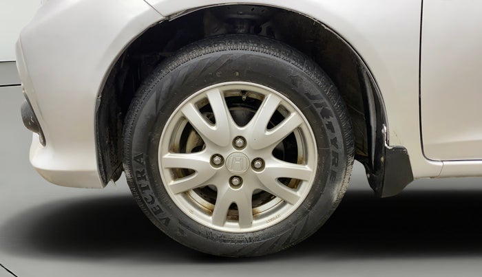 2016 Honda Brio VX MT, Petrol, Manual, 17,759 km, Left Front Wheel