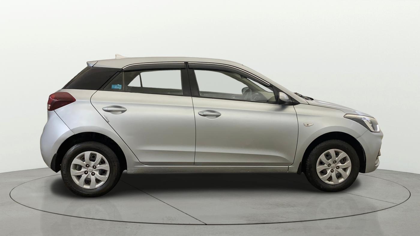 2019 Hyundai Elite i20 MAGNA PLUS 1.2, Petrol, Manual, 72,659 km, Right Side View
