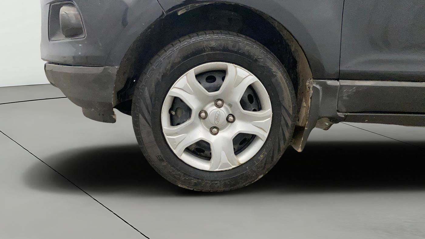 2014 Ford Ecosport TREND 1.5L DIESEL, Diesel, Manual, 1,19,392 km, Left Front Wheel