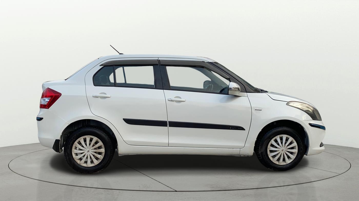 2016 Maruti Swift Dzire VDI, Diesel, Manual, 1,17,646 km, Right Side View
