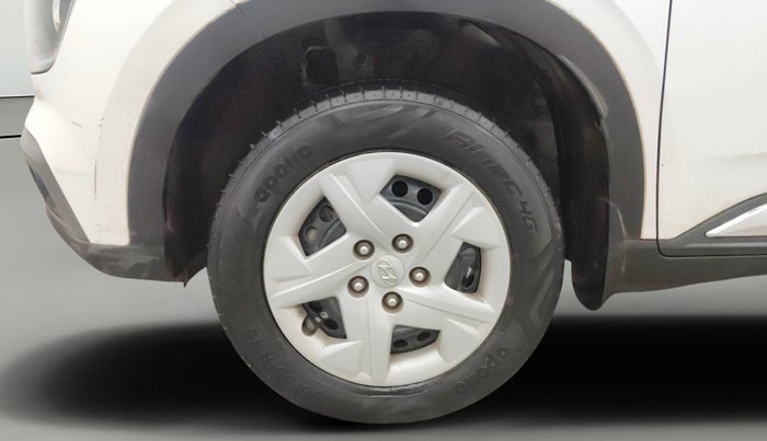 2022 Hyundai VENUE S+ 1.2, Petrol, Manual, 38,396 km, Left Front Wheel