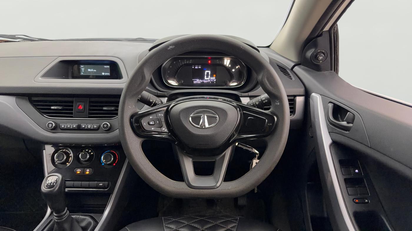2021 Tata NEXON XM SUNROOF PETROL, Petrol, Manual, 53,434 km, Steering Wheel Close Up