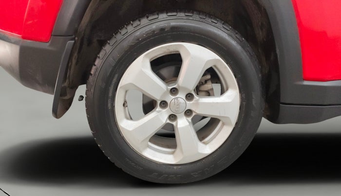 2018 Jeep Compass LONGITUDE (O) 2.0 DIESEL, Diesel, Manual, 1,00,310 km, Right Rear Wheel