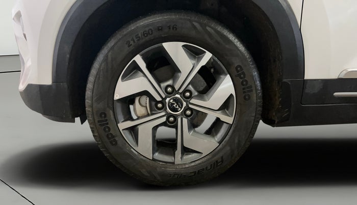 2023 KIA SONET HTX 1.0 IMT, Petrol, Manual, 70,725 km, Left Front Wheel