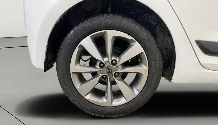 2014 Hyundai Elite i20 SPORTZ 1.2 (O), Petrol, Manual, 67,213 km, Right Rear Wheel