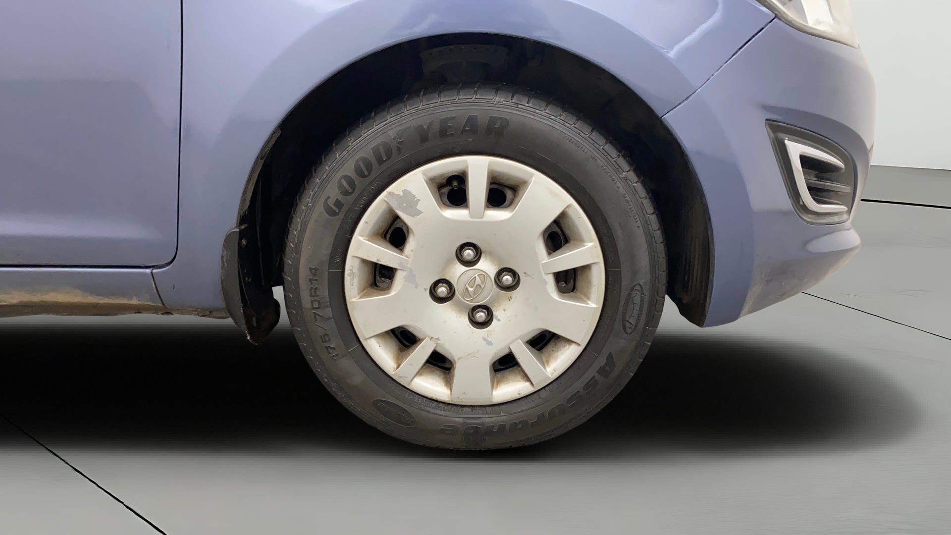 camera-Right-Front-Wheel