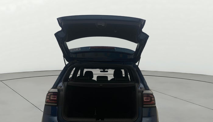 2025 Volkswagen TAIGUN GT Line 1.0L TSI MT, Petrol, Manual, 14,351 km, Boot Open Zoomed View