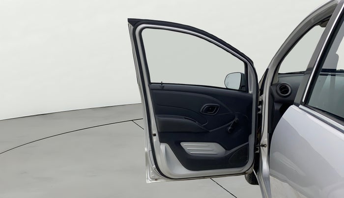 2018 Datsun Redi Go A, Petrol, Manual, 70,062 km, LHS Front Door