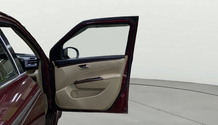 2017 Maruti Swift Dzire VXI, Petrol, Manual, 77,834 km, RHS Front Door