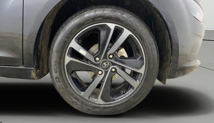 2023 Tata ALTROZ XZ Plus (S) Dark Edition, Petrol, Manual, 9,701 km, Right Front Wheel