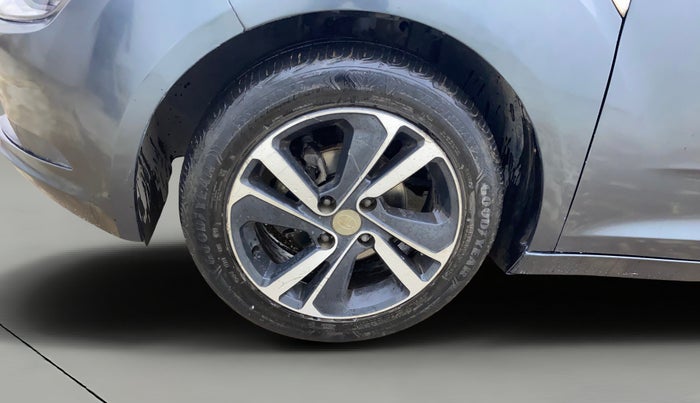 2020 Tata ALTROZ XZ DIESEL, Diesel, Manual, 1,08,010 km, Left Front Wheel