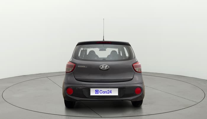 2018 Hyundai Grand i10 MAGNA AT 1.2 KAPPA VTVT, Petrol, Automatic, 47,228 km, Back/Rear