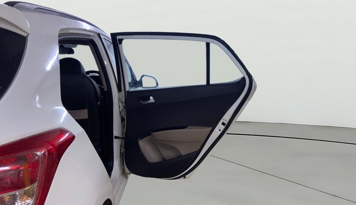 2015 Hyundai Grand i10 ASTA 1.2 KAPPA VTVT, CNG, Manual, 78,834 km, RHS Rear Door