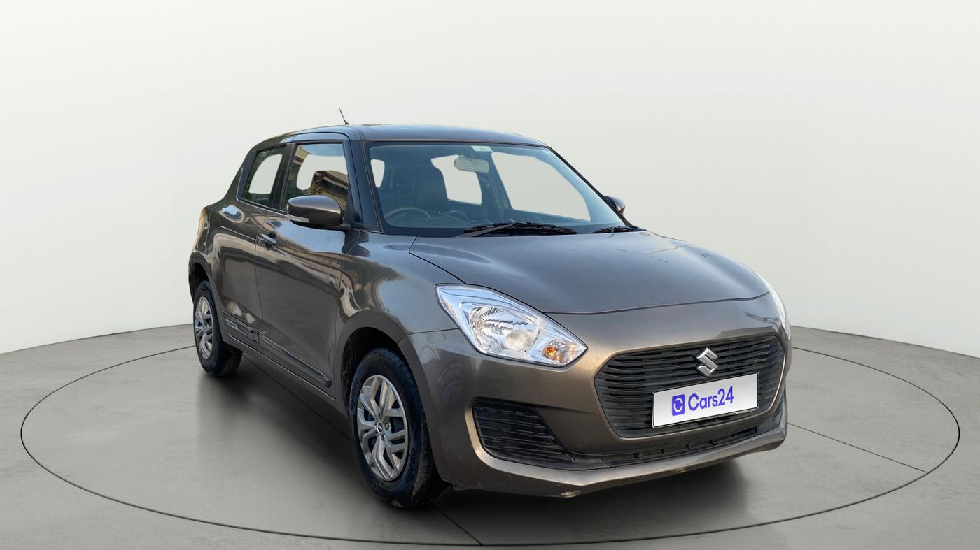 2019 Maruti Swift VXI AMT, Petrol, Automatic, 64,571 km, Right Front Diagonal