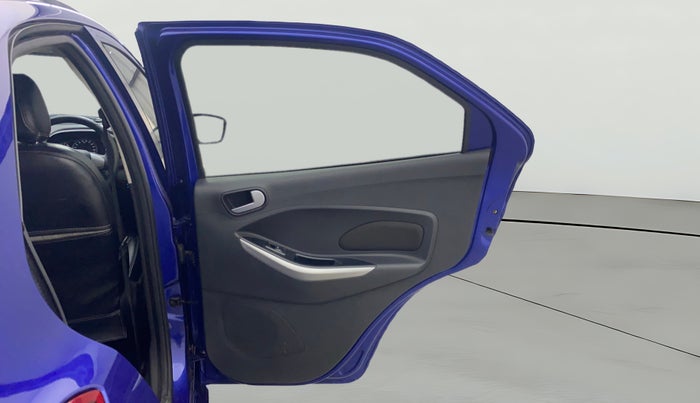 2017 Ford New Figo TITANIUM 1.2 PETROL MT, Petrol, Manual, 77,672 km, RHS Rear Door