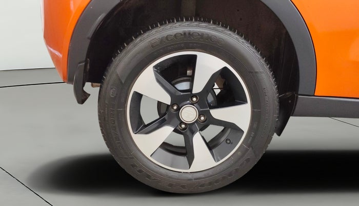 2019 Tata NEXON XZA PLUS PETROL, Petrol, Automatic, 32,495 km, Right Rear Wheel