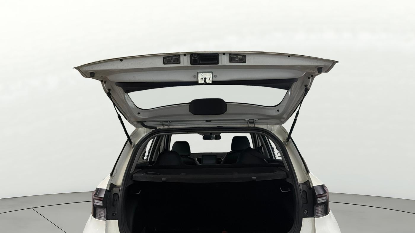 2023 Hyundai VENUE S(O) 1.2, Petrol, Manual, 51,259 km, Boot Door Open