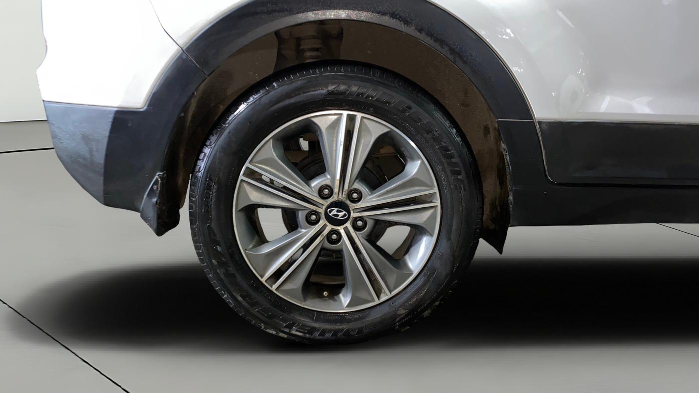 2017 Hyundai Creta SX PLUS 1.6 PETROL DUAL TONE, Petrol, Manual, 99,506 km, Right Rear Wheel